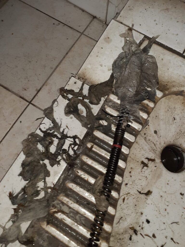 Tıkalı Gider Açma